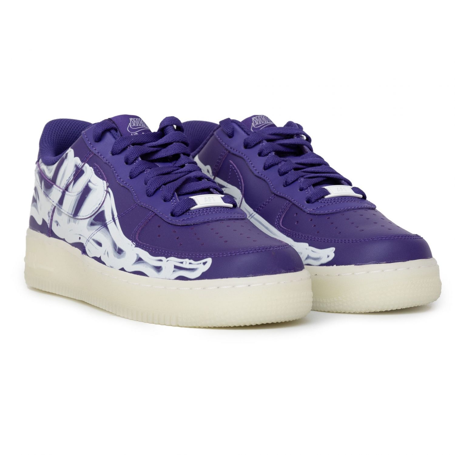 Nike Air Force 1 07 Skeleton QS brand centr